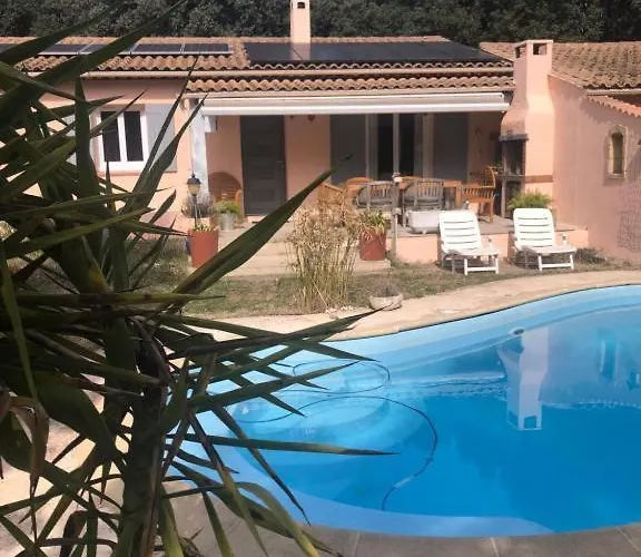 Des Pendudes - Piscine - Proche De Uzes Βίλα *